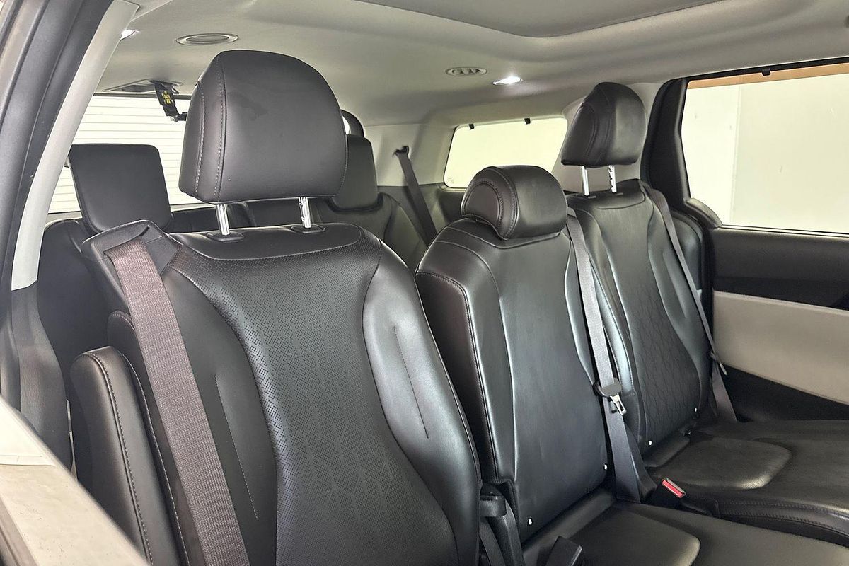 2022 Kia Carnival Platinum KA4