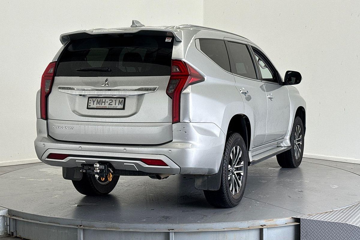 2022 Mitsubishi Pajero Sport GLS QF