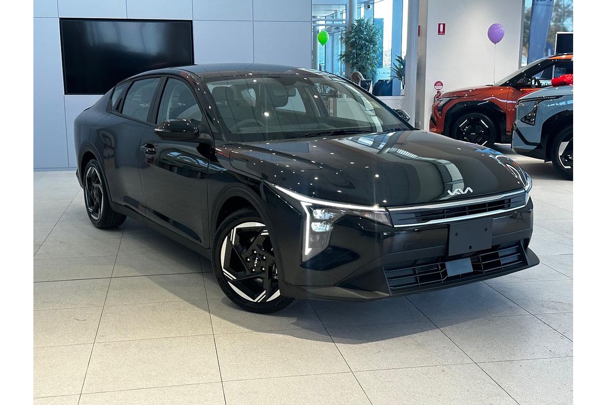 2025 Kia K4 Sport CL4m
