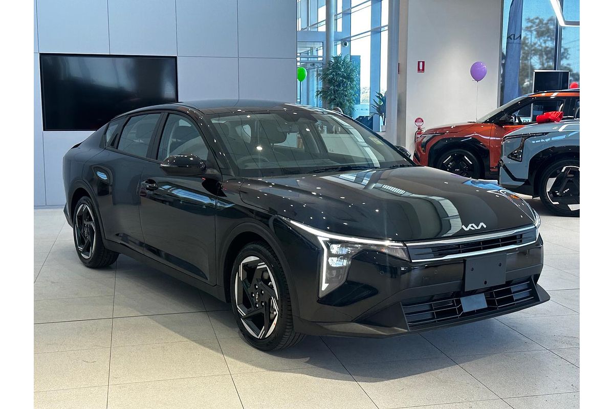 2025 Kia K4 Sport CL4m