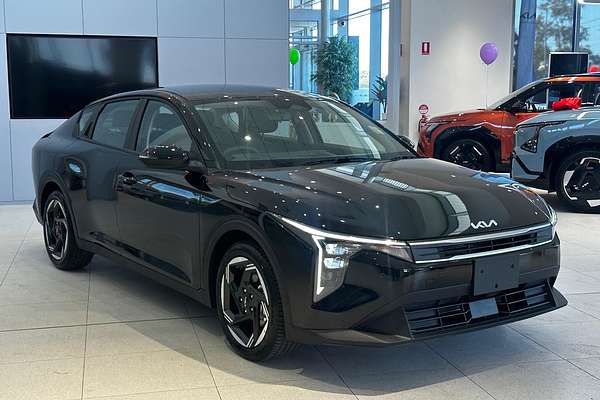 2025 Kia K4 Sport CL4m