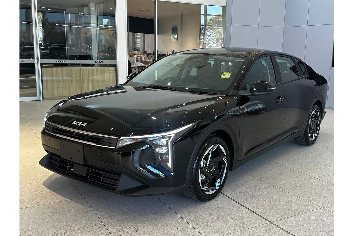 2025 Kia K4 Sport CL4m