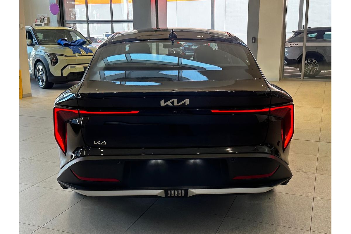 2025 Kia K4 Sport CL4m