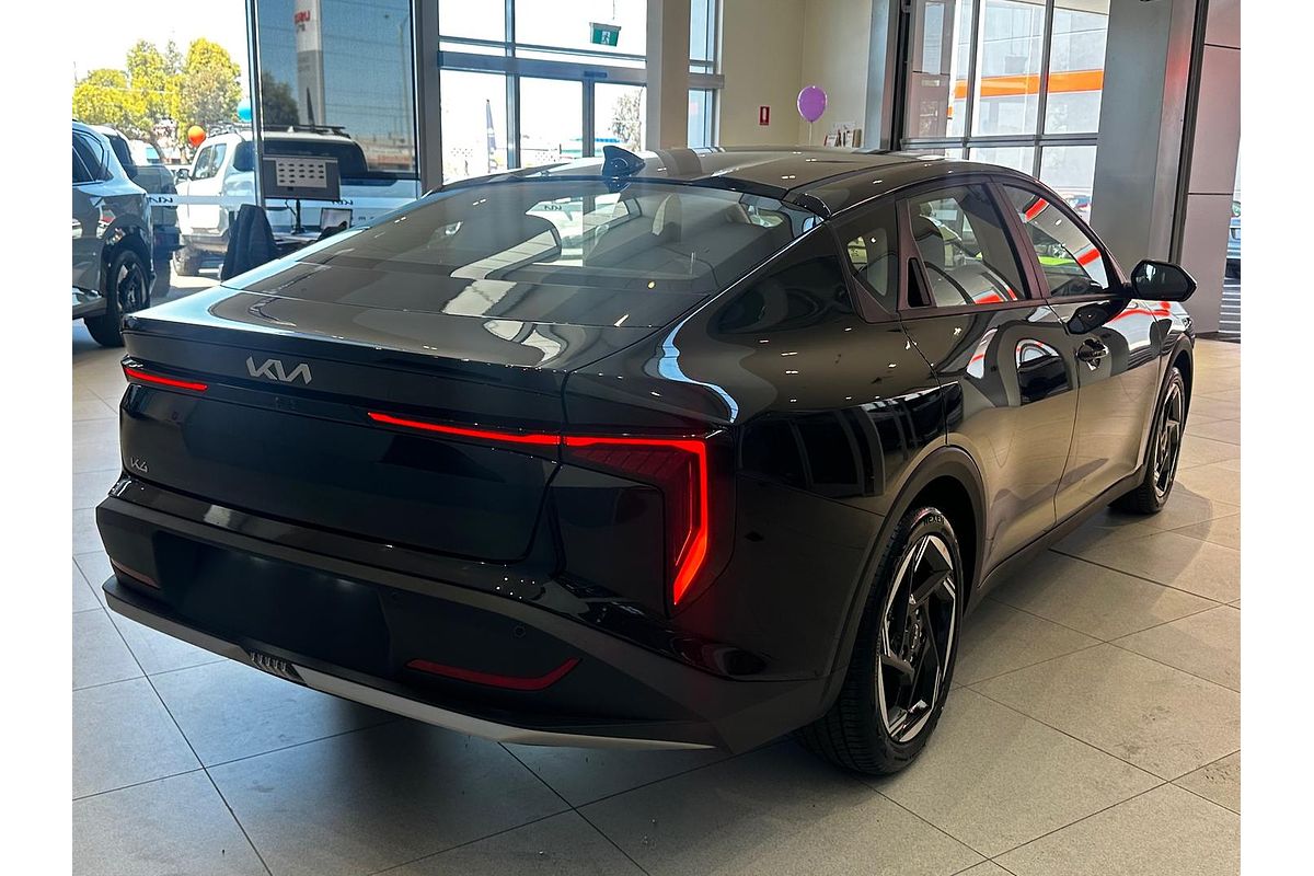 2025 Kia K4 Sport CL4m