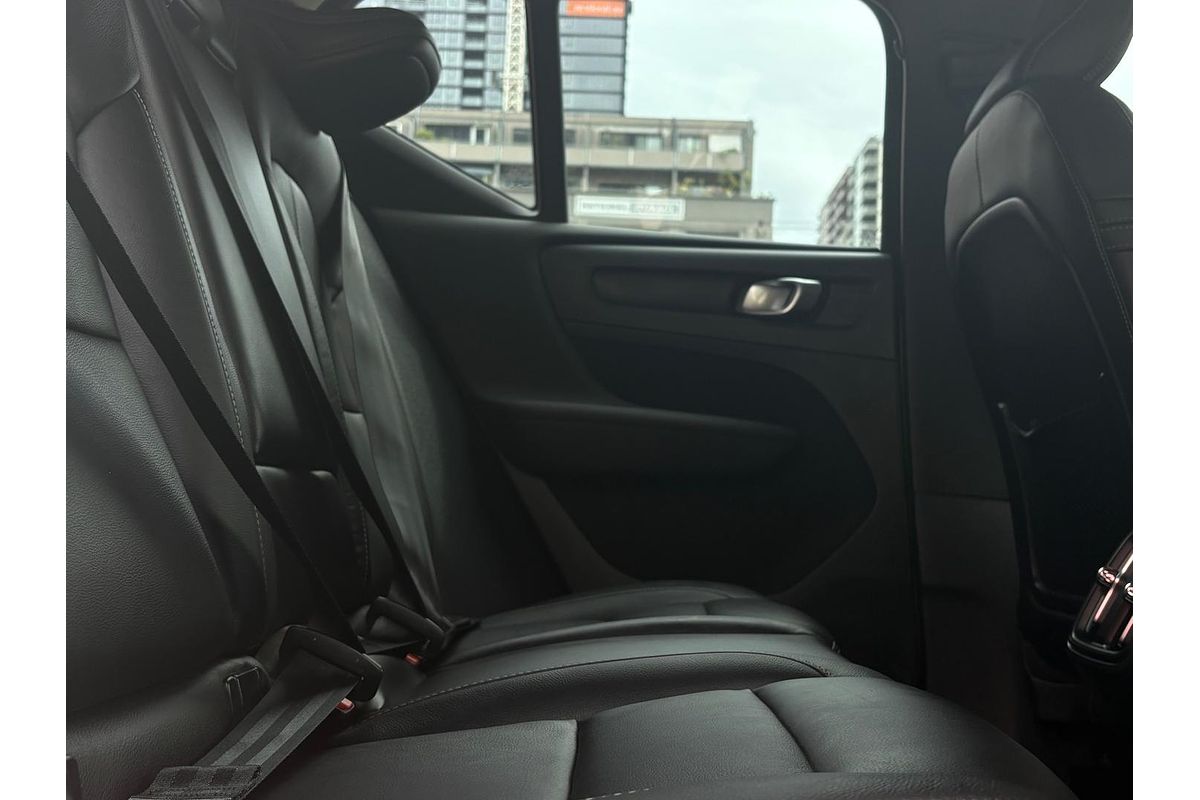 2021 Volvo XC40 XC40 T4 INSCRIPTION (AWD) 536 MY21