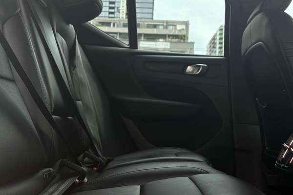 2021 Volvo XC40 XC40 T4 INSCRIPTION (AWD) 536 MY21