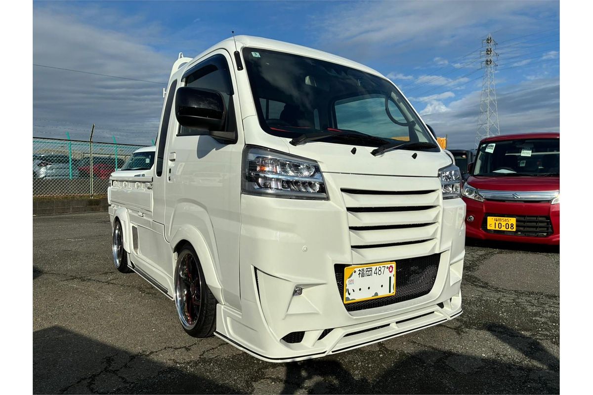 2023 Daihatsu Hijet Jumbo