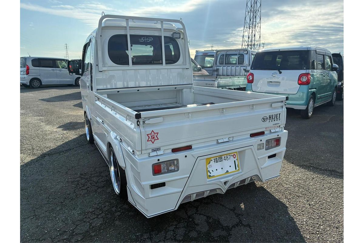 2023 Daihatsu Hijet Jumbo