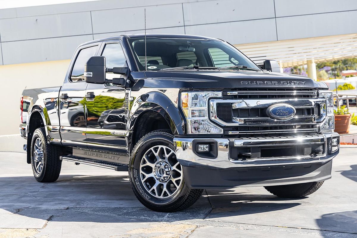 2022 Ford F250 XLT 4X4