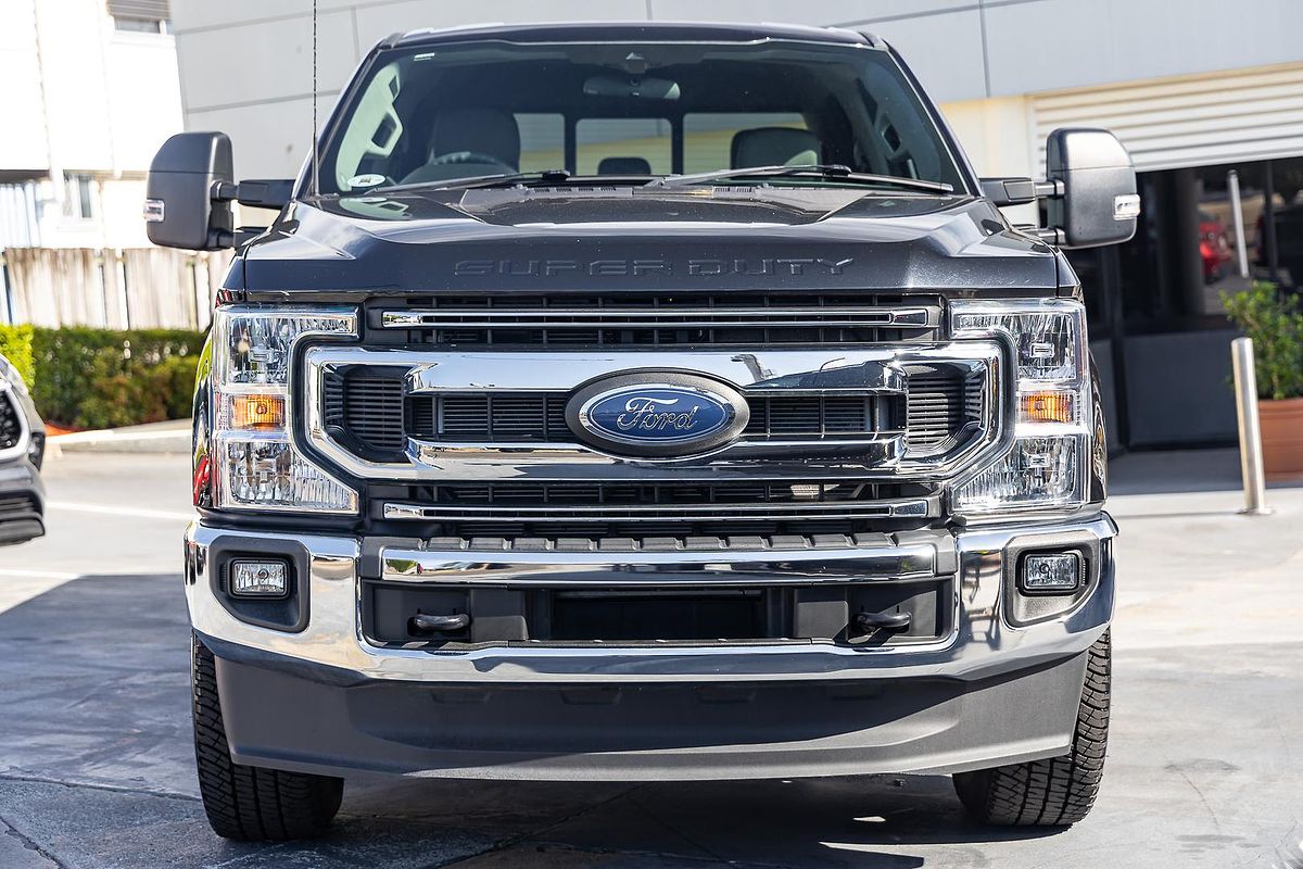 2022 Ford F250 XLT 4X4