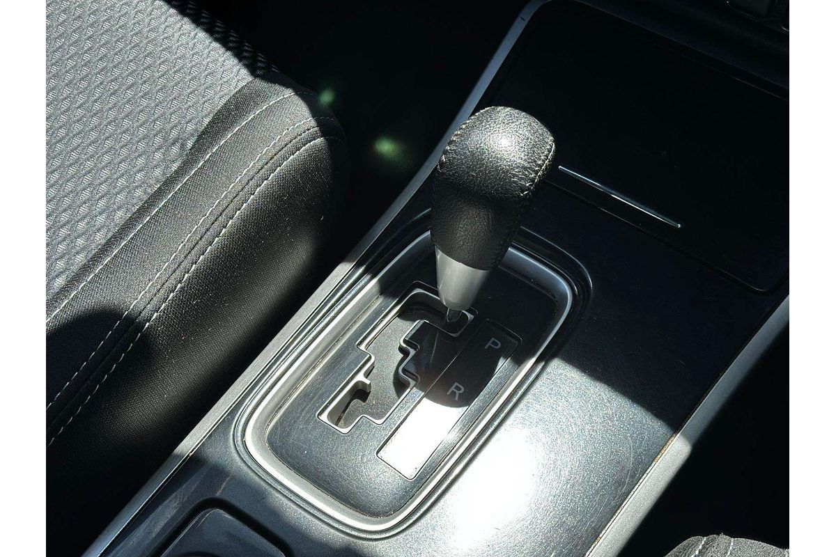 2016 Mitsubishi Outlander LS Safety Pack ZK