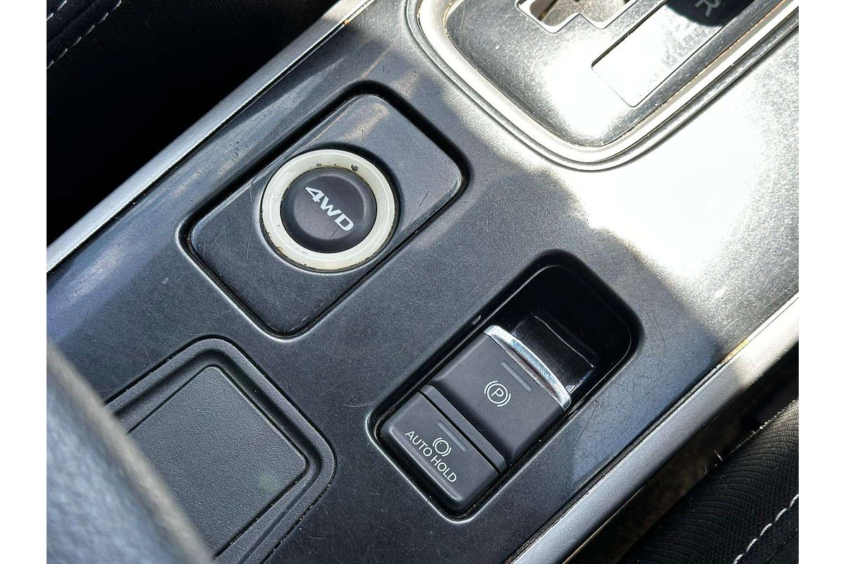 2016 Mitsubishi Outlander LS Safety Pack ZK