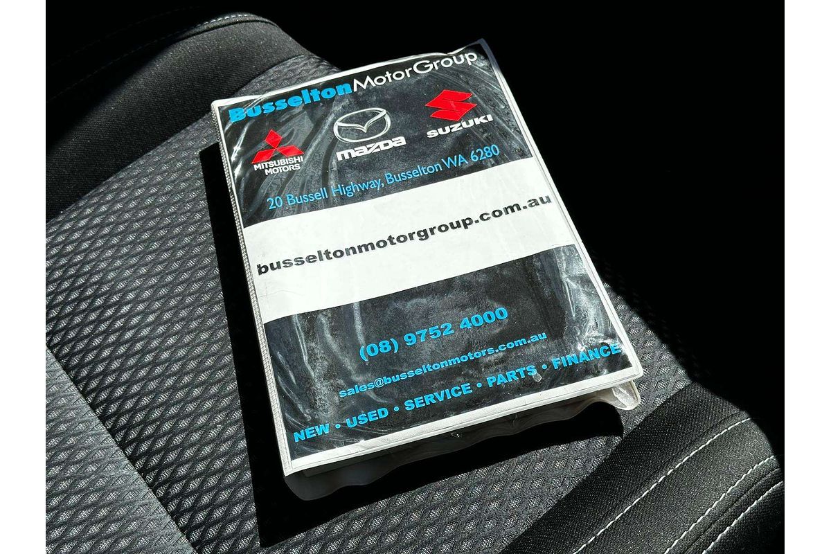 2016 Mitsubishi Outlander LS Safety Pack ZK