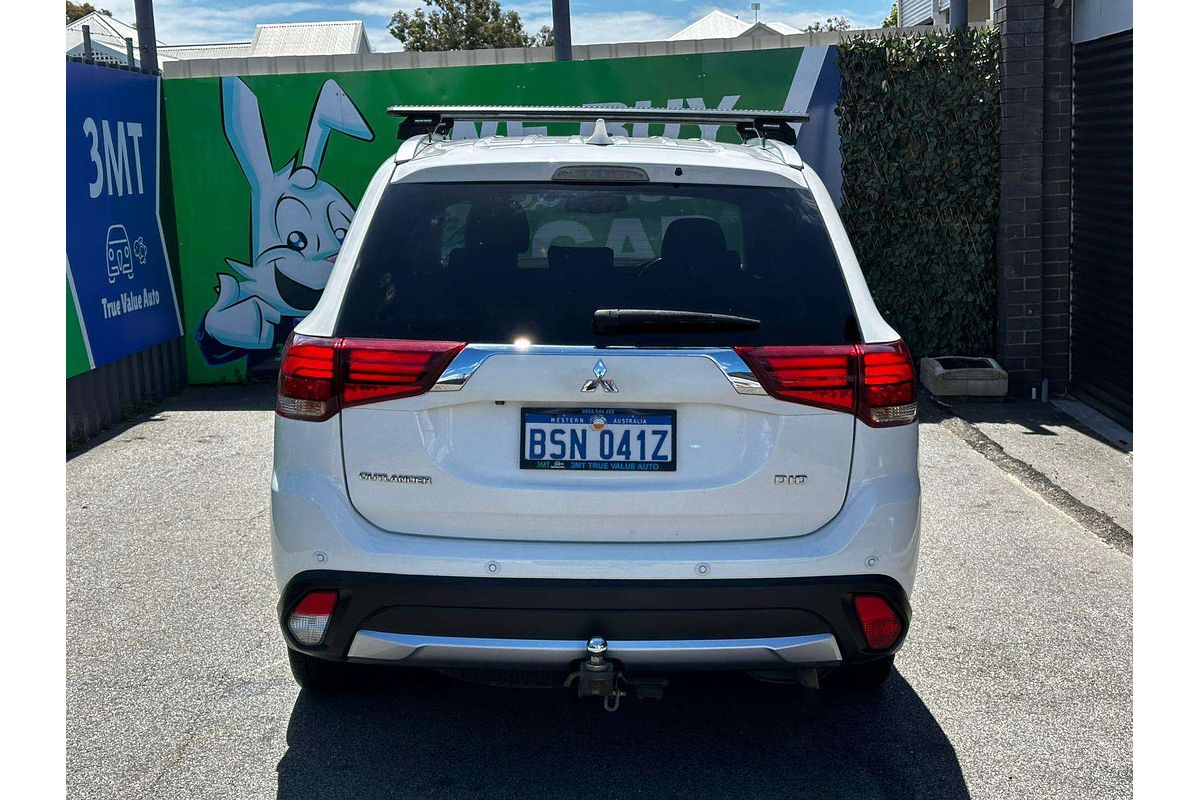 2016 Mitsubishi Outlander LS Safety Pack ZK