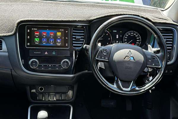 2016 Mitsubishi Outlander LS Safety Pack ZK