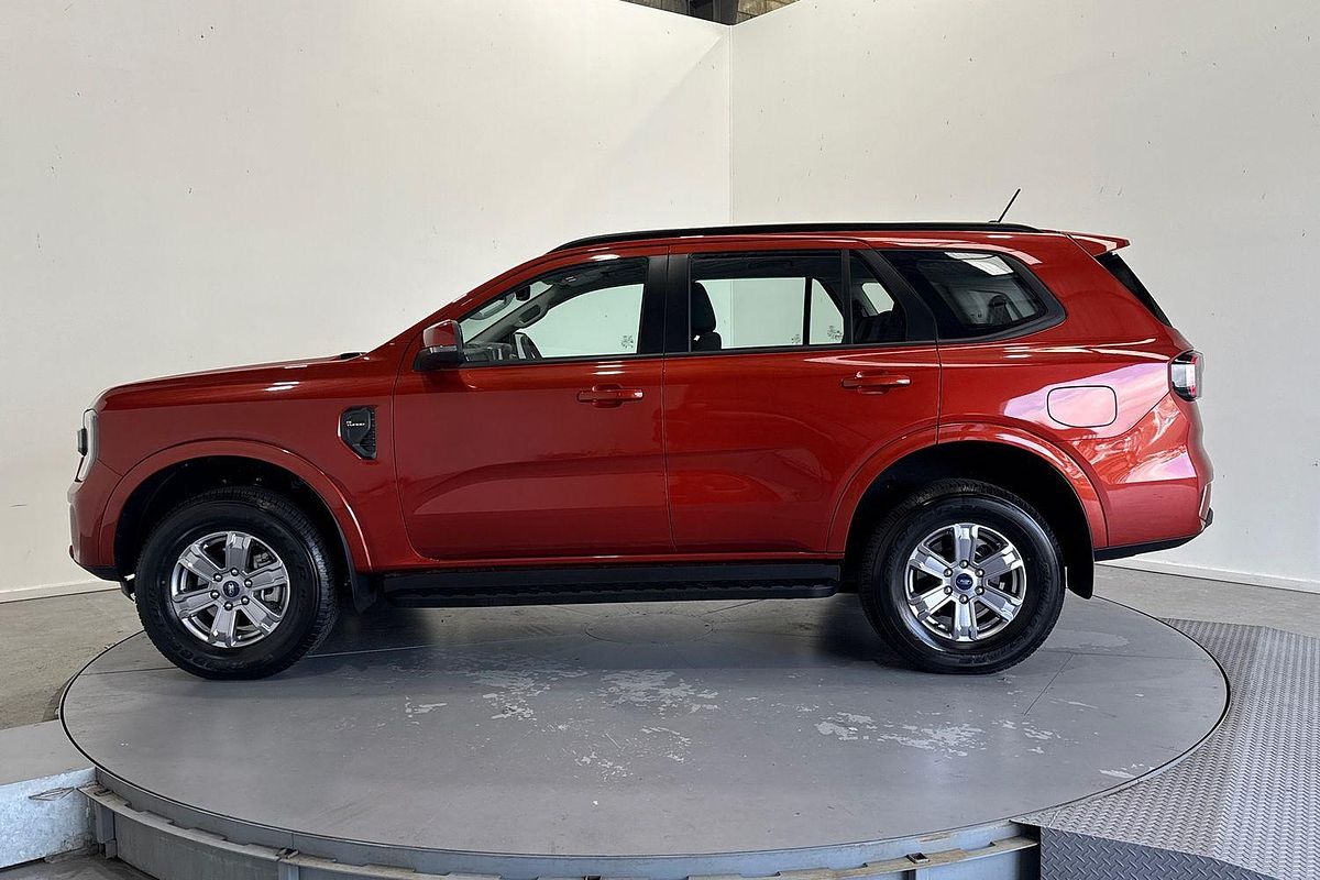 2023 Ford Everest Ambiente 2.0L