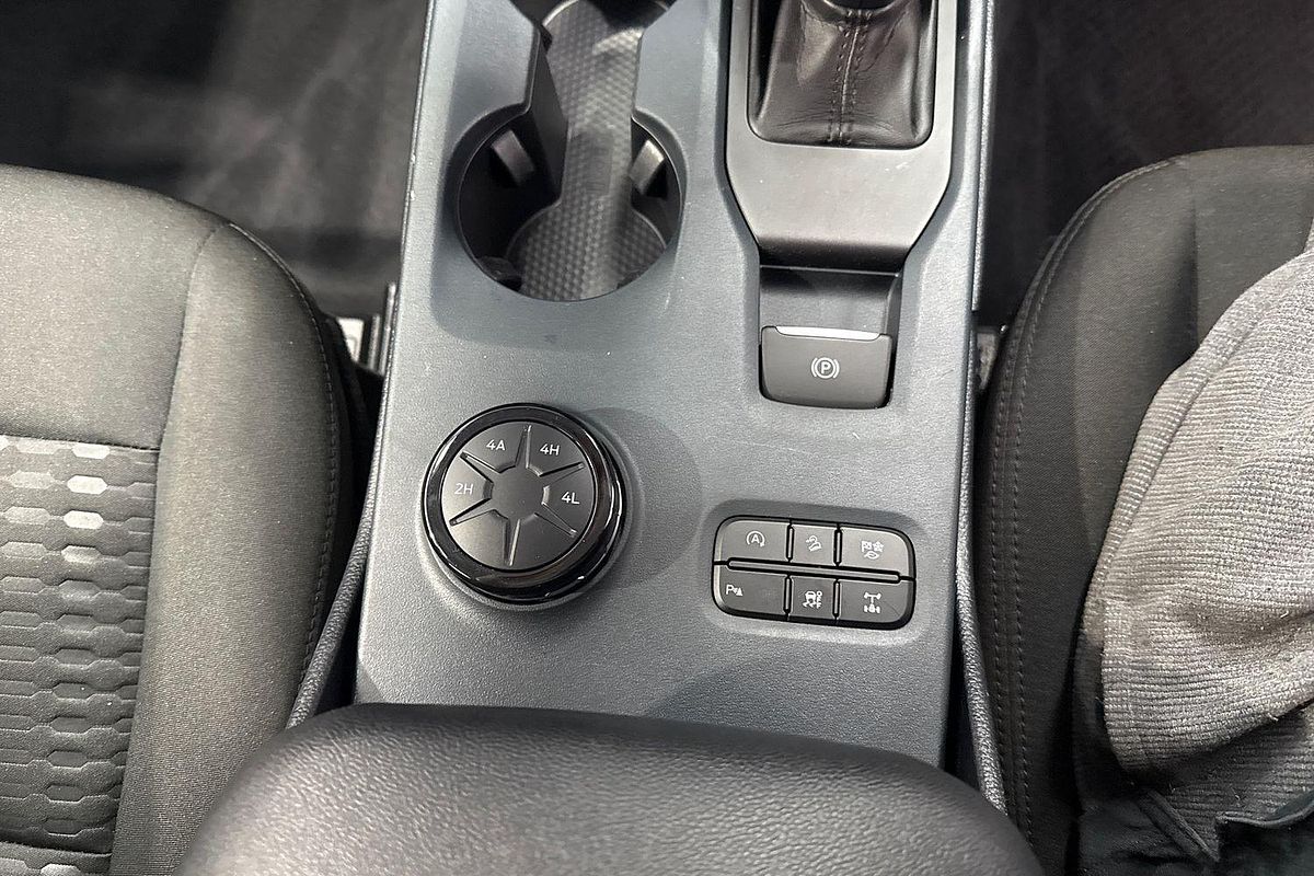 2023 Ford Everest Ambiente 2.0L