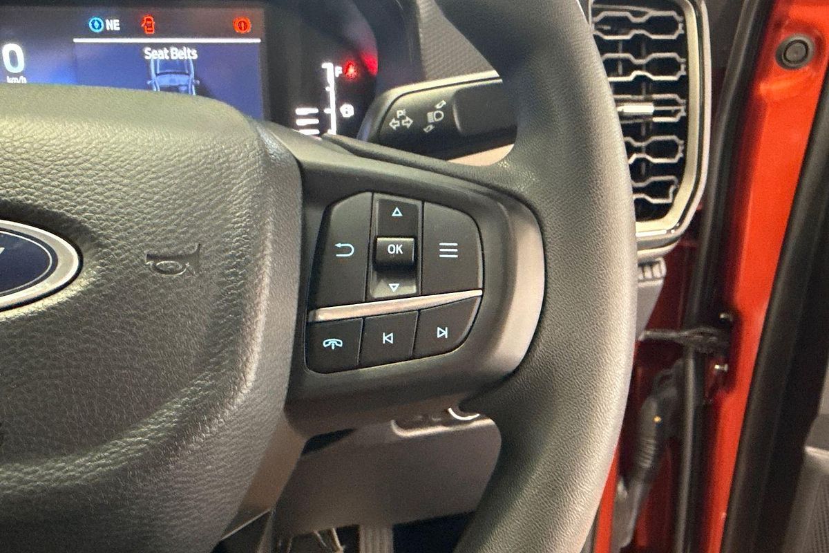 2023 Ford Everest Ambiente 2.0L