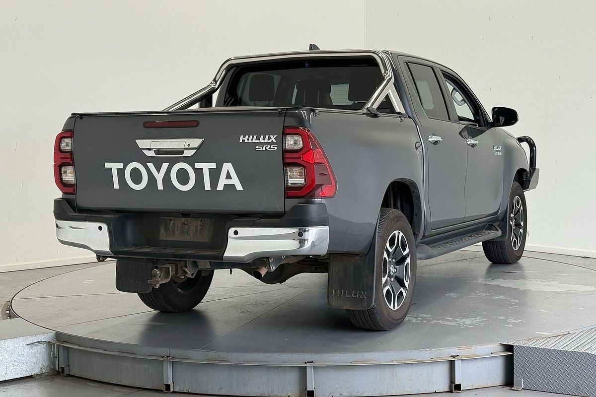 2023 Toyota Hilux SR5 GUN126R 4X4