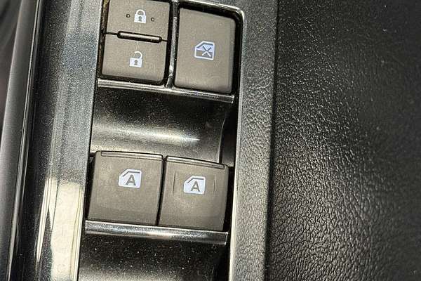 2023 Toyota Hilux SR5 GUN126R 4X4