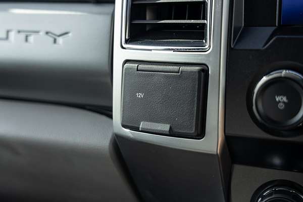 2022 Ford F250 XLT 4X4