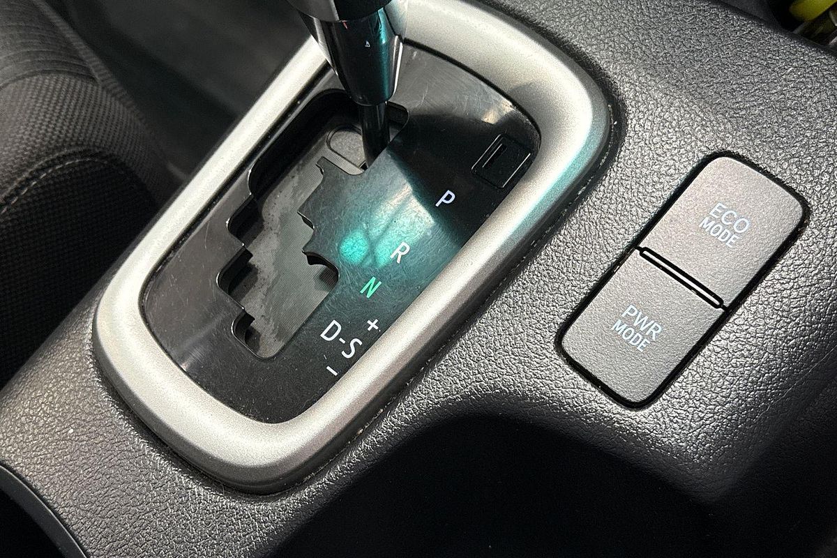 2020 Toyota Hilux SR5 GUN126R 4X4