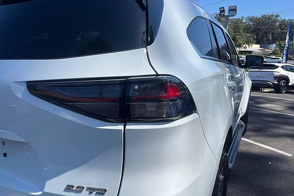 2023 Isuzu MU-X LS-U