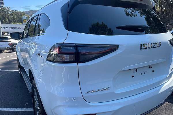 2023 Isuzu MU-X LS-U