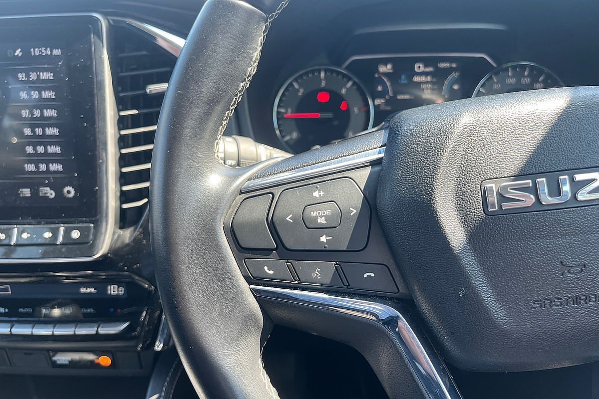 2023 Isuzu MU-X LS-U