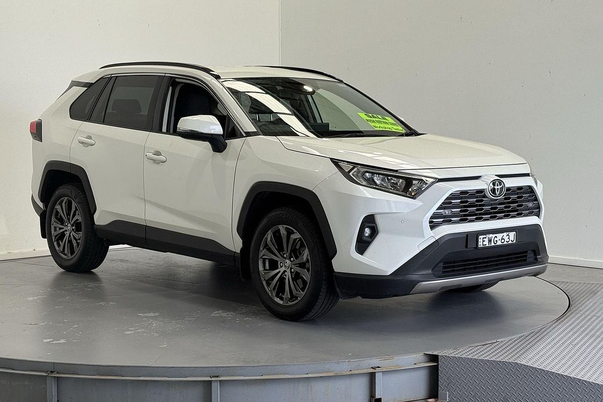 2022 Toyota RAV4 GXL MXAA52R
