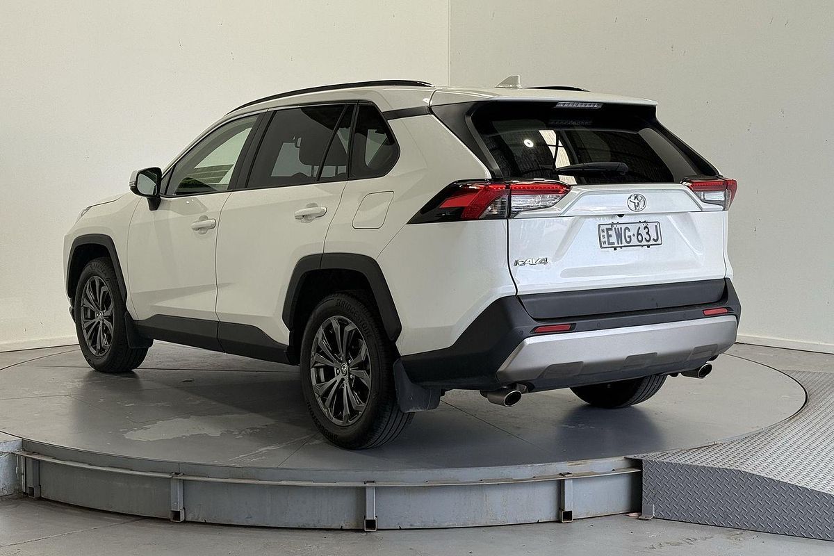 2022 Toyota RAV4 GXL MXAA52R