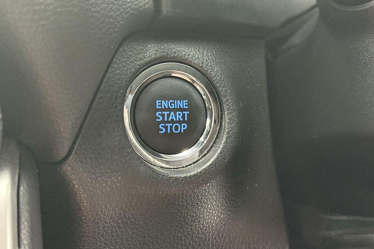 2022 Toyota RAV4 GXL MXAA52R