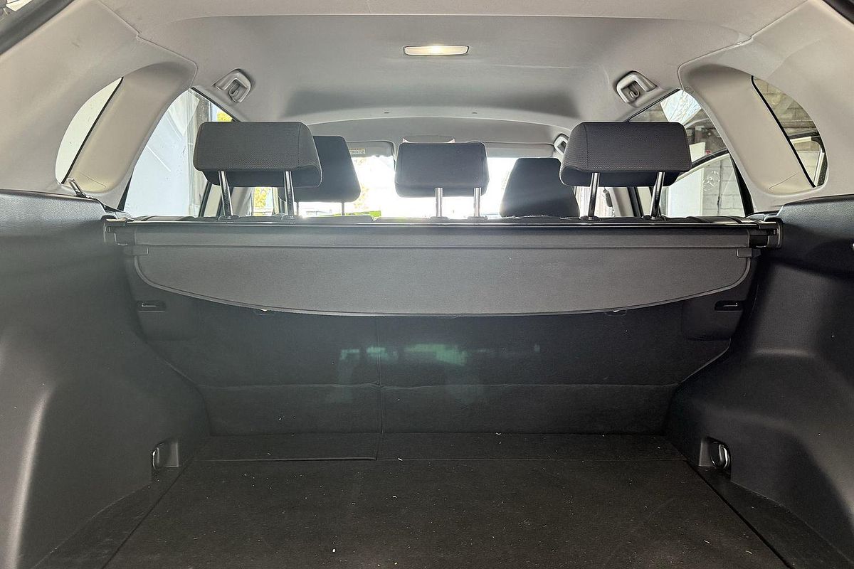 2022 Toyota RAV4 GXL MXAA52R