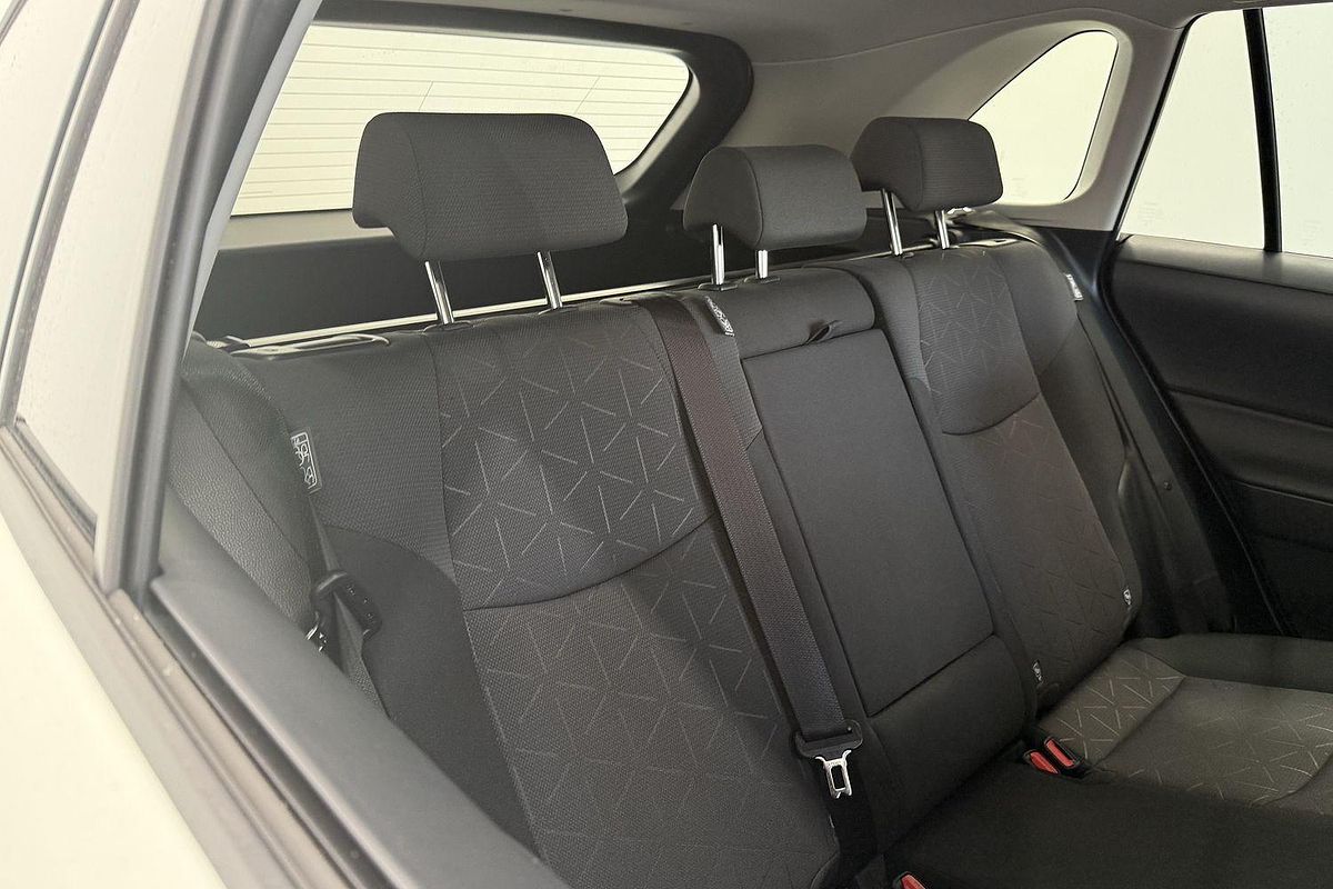 2022 Toyota RAV4 GXL MXAA52R