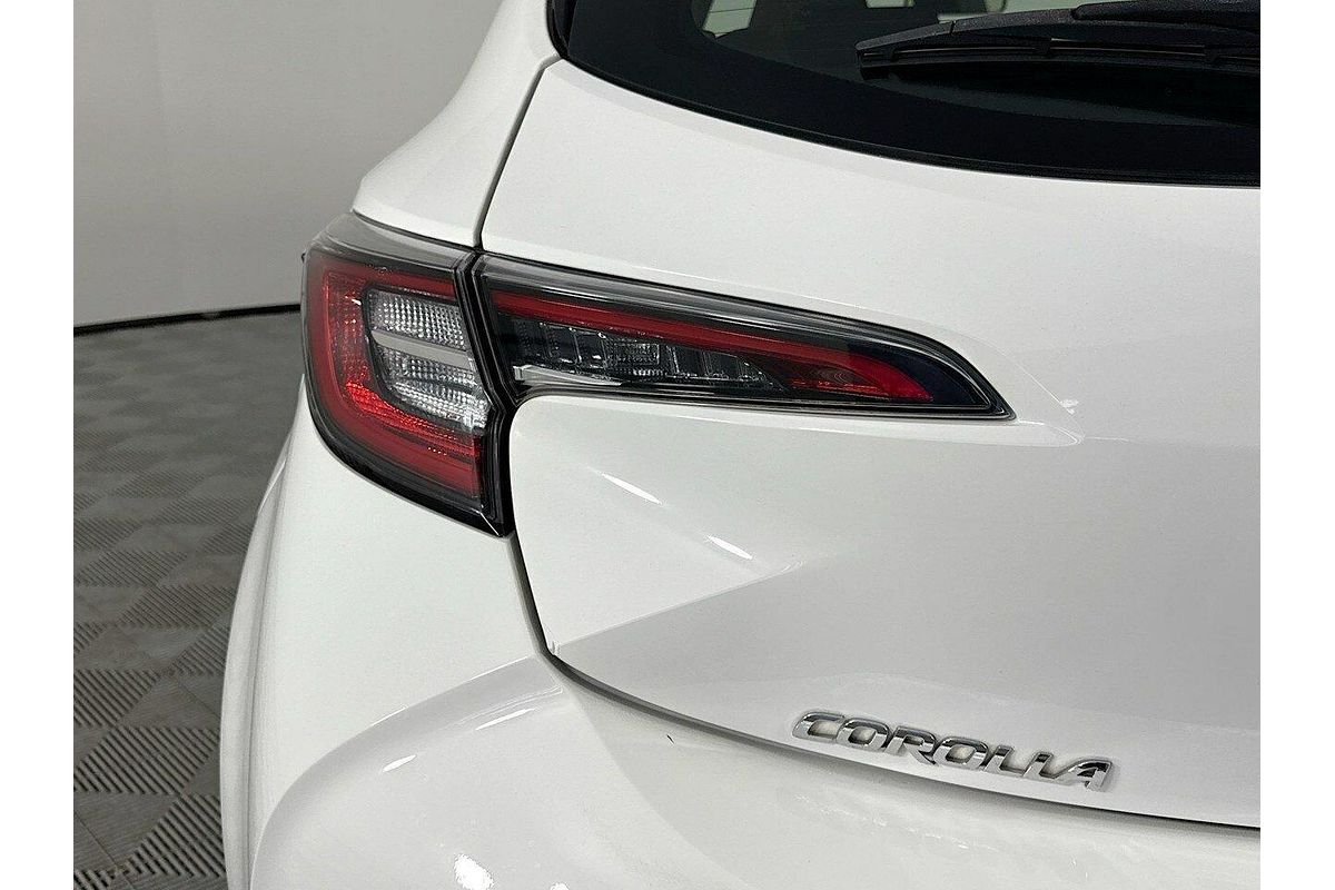 2020 Toyota Corolla Ascent Sport Hybrid ZWE211R