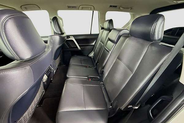 2023 Toyota Landcruiser Prado VX GDJ150R