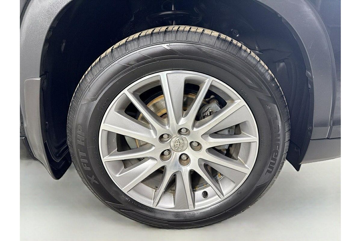 2014 Toyota Kluger Grande GSU55R