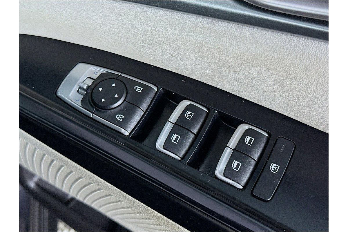 2022 Kia Carnival S KA4