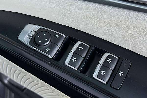 2022 Kia Carnival S KA4