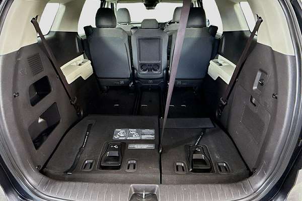 2022 Kia Carnival S KA4