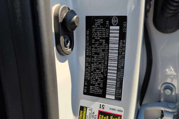 2024 Toyota Camry LE