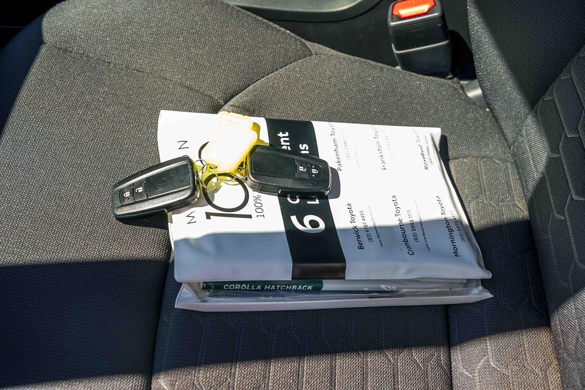 2022 Toyota Corolla Ascent Sport Hybrid ZWE211R