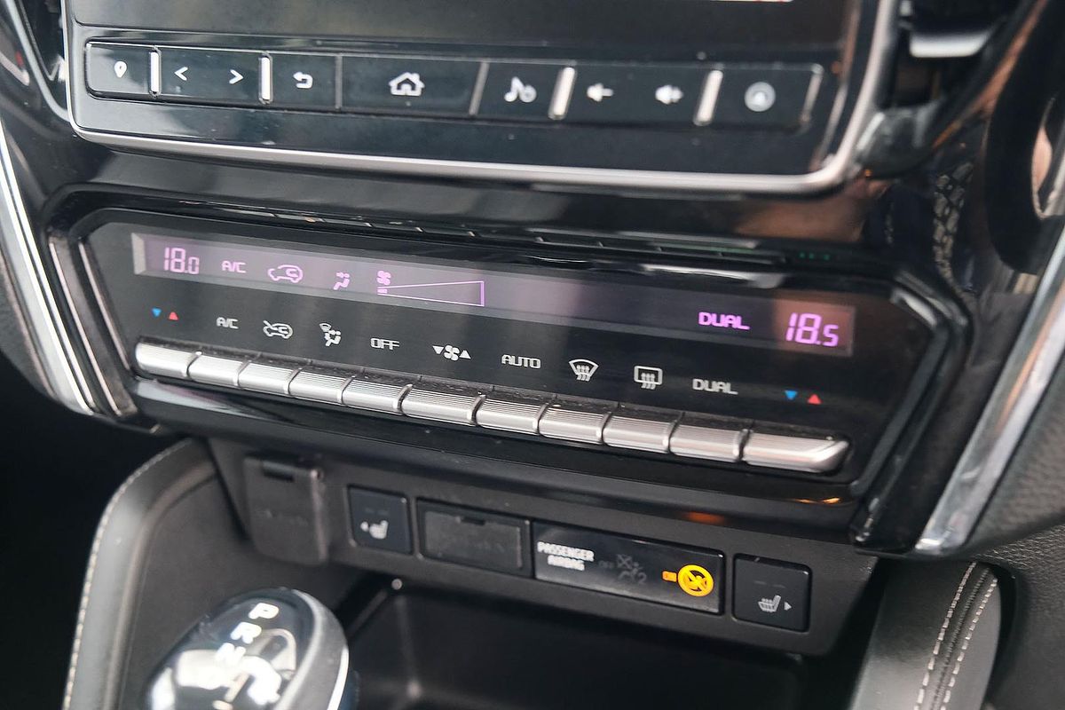 2021 Isuzu MU-X LS-T