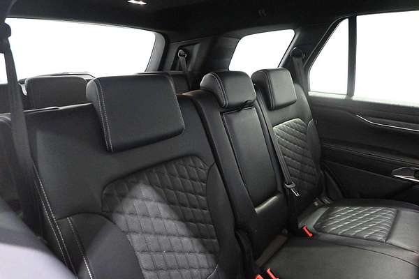 2023 Ford Everest Platinum 3.0L