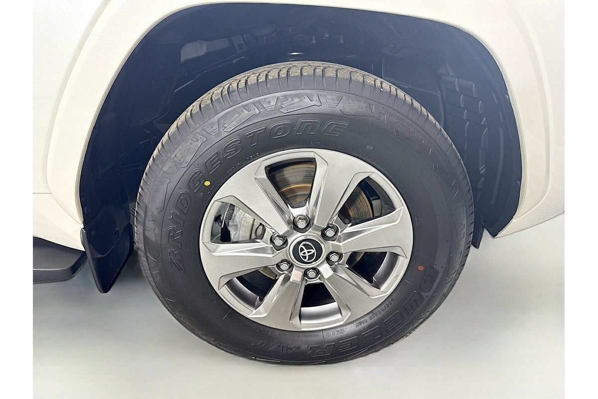 2023 Toyota Landcruiser Sahara FJA300R