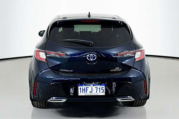 2020 Toyota Corolla ZR Hybrid ZWE211R