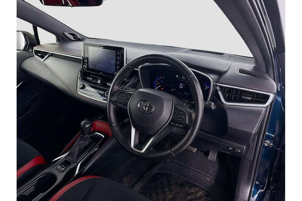 2020 Toyota Corolla ZR Hybrid ZWE211R