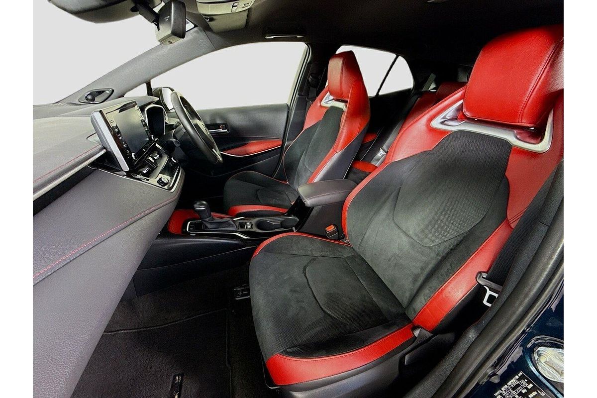 2020 Toyota Corolla ZR Hybrid ZWE211R