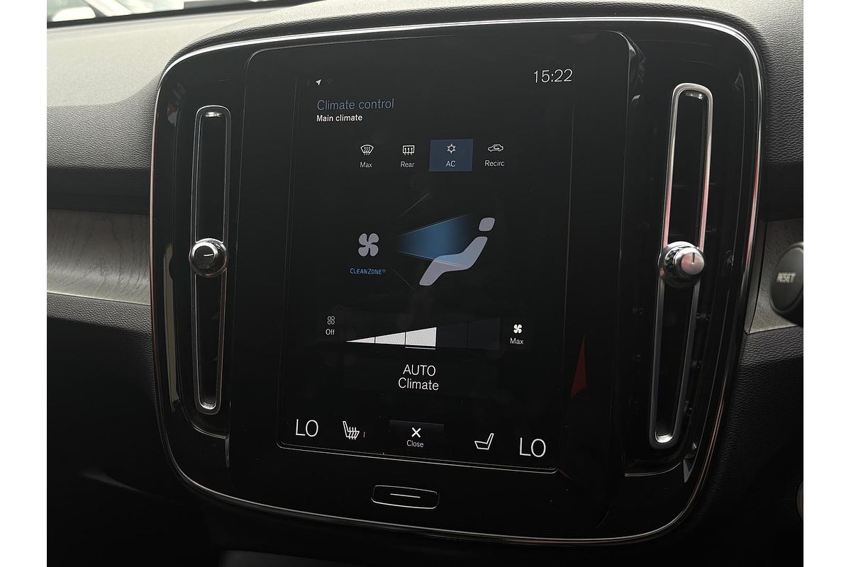 2021 Volvo XC40 XC40 T4 INSCRIPTION (AWD) 536 MY21