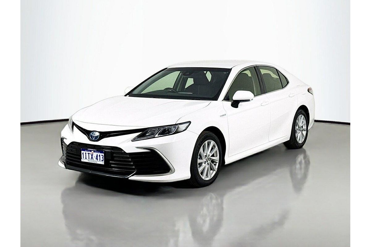 2021 Toyota Camry Ascent AXVH70R